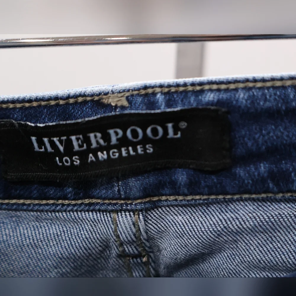 2for1 🎁 Women's 6/28 - Medium Jeans Bundle 🛍️ - Picture 6 of 12